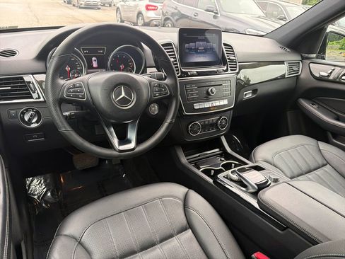 Used 2018 Mercedes-Benz GLE 350 w/ Premium 1 Package image 22