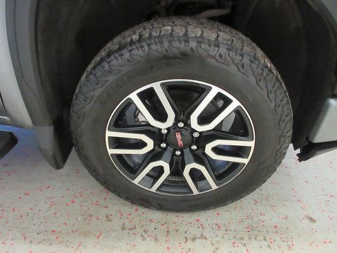 Used 2020 GMC Sierra 1500 AT4 w/ AT4 Premium Package image 26