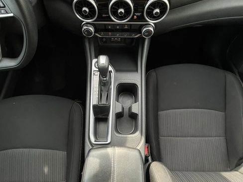 Used 2024 Nissan Sentra SV image 19