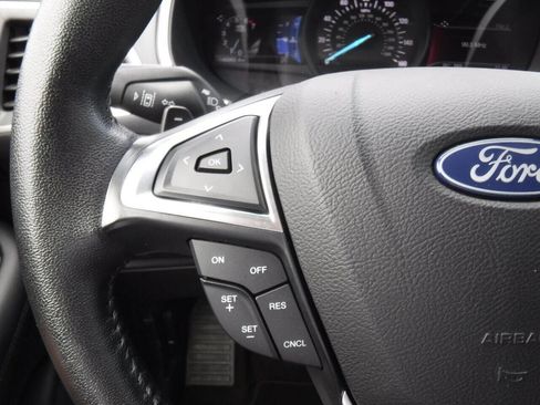 Used 2020 Ford Edge SEL w/ Cold Weather Package image 30