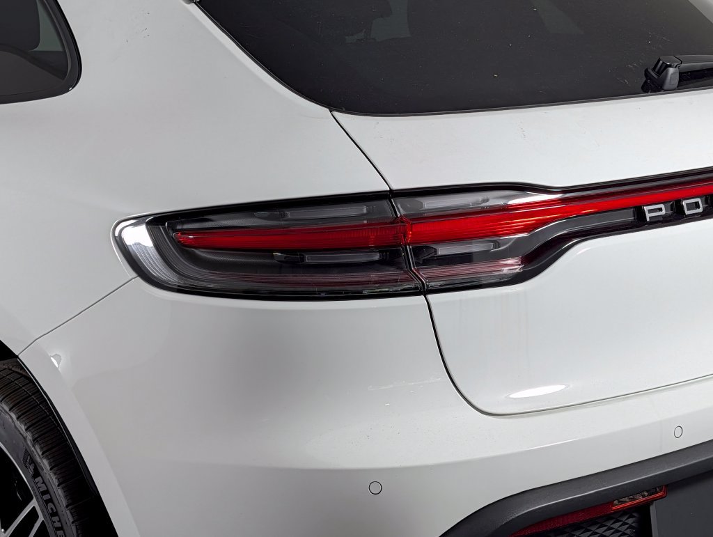 New 2026 Porsche Macan AWD/4WD image 16