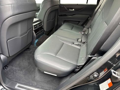 New 2026 Lexus LX 700h Luxury image 15