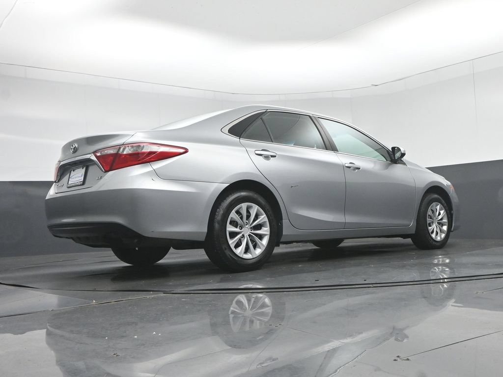 Used 2017 Toyota Camry LE FWD image 51