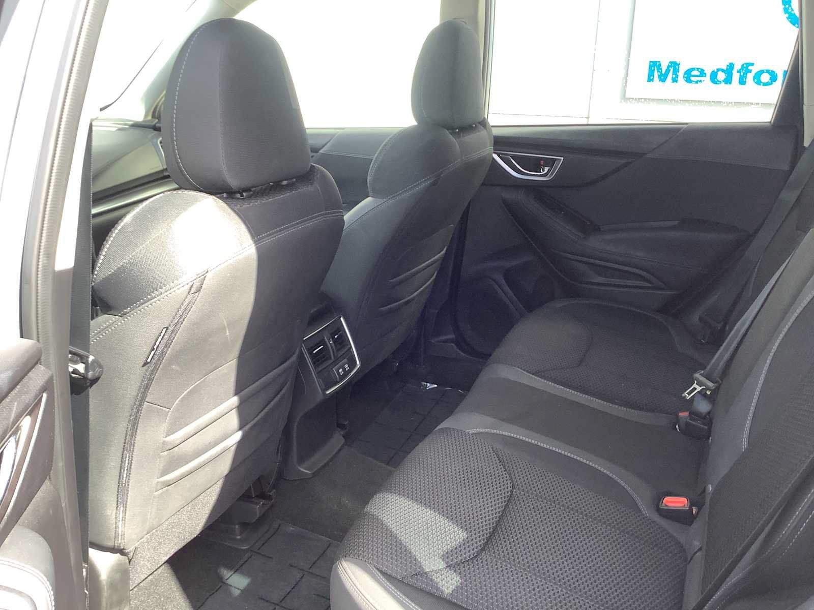 Used 2024 Subaru Forester Premium AWD/4WD image 12