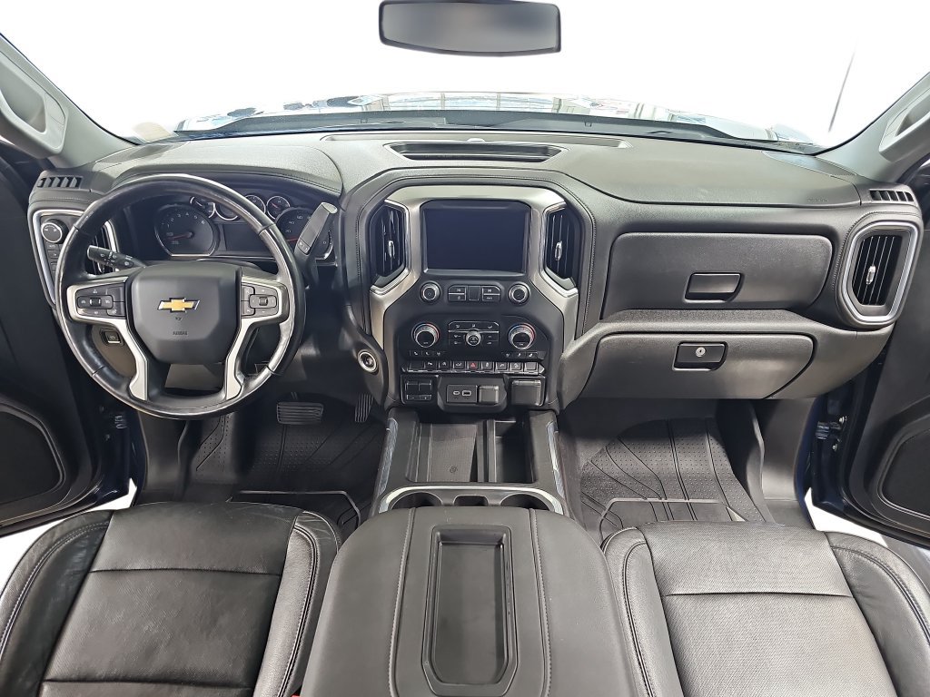 Used 2019 Chevrolet Silverado 1500 LTZ AWD/4WD image 11