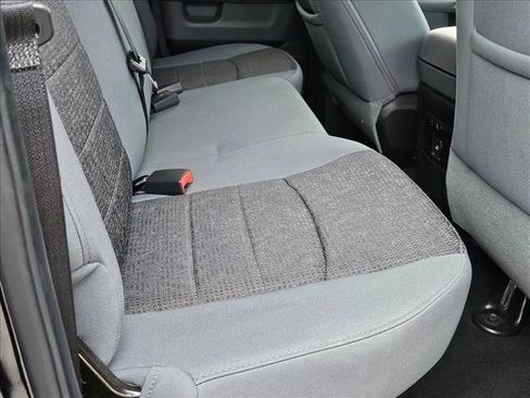 Used 2014 RAM 1500 Big Horn image 18