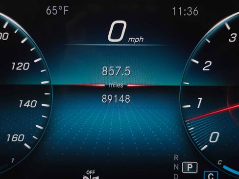 Certified 2020 Mercedes-Benz GLE 350 4MATIC image 23