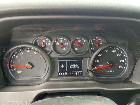 New 2026 Chevrolet Silverado 2500 W/T w/ WT Convenience Package image 9