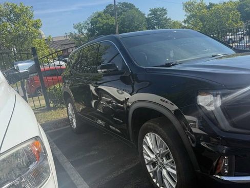 Used 2024 GMC Acadia Elevation FWD image 4