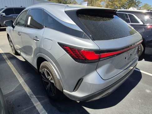 Used 2023 Lexus RX 350 Premium w/ Accessory Package AWD/4WD image 2