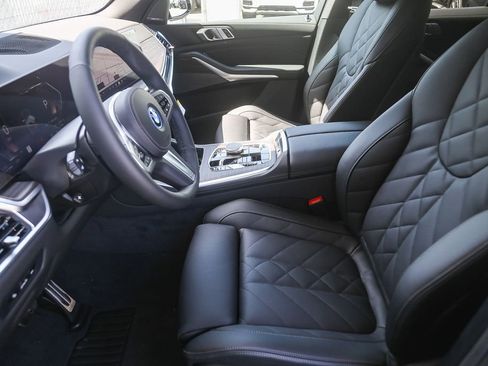 New 2026 BMW X5 xDrive50e w/ M Sport Package AWD/4WD image 14