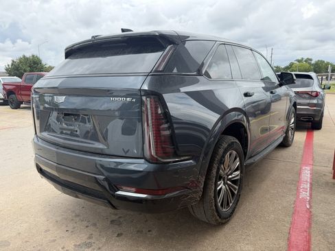 Used 2026 Cadillac Escalade IQ Sport 1 AWD/4WD image 7