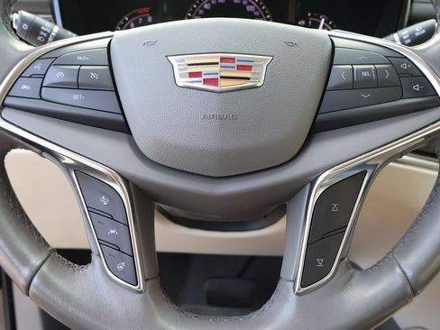 Used 2019 Cadillac XT5 Luxury AWD/4WD image 20