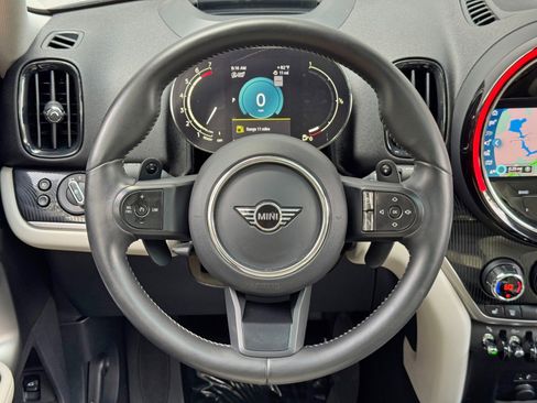 Used 2022 MINI Cooper Countryman S w/ Convenience Package FWD image 21