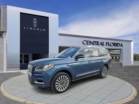 Used 2018 Lincoln Navigator Reserve w/ Technology Package image 8