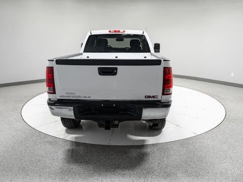 Used 2014 GMC Sierra 2500 SLE w/ HD SLE Premium Package AWD/4WD image 24