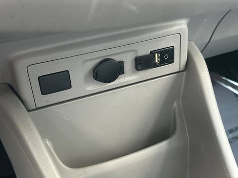 Used 2017 Toyota Prius V Three FWD image 45