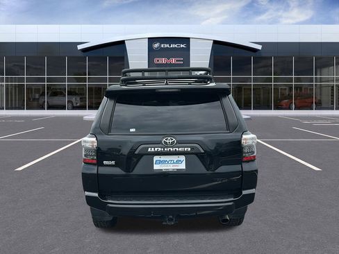 Used 2019 Toyota 4Runner SR5 image 4