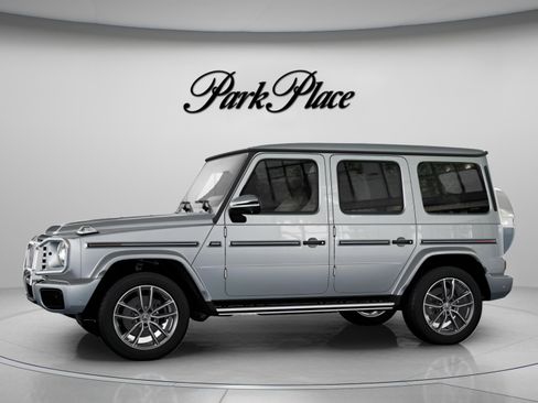 New 2026 Mercedes-Benz G 550 image 4