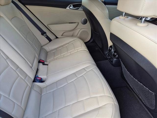 Used 2022 Kia Stinger GT2 RWD image 19