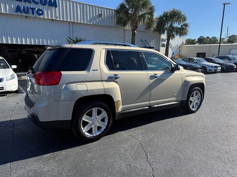 Used 2011 GMC Terrain SLT image 3