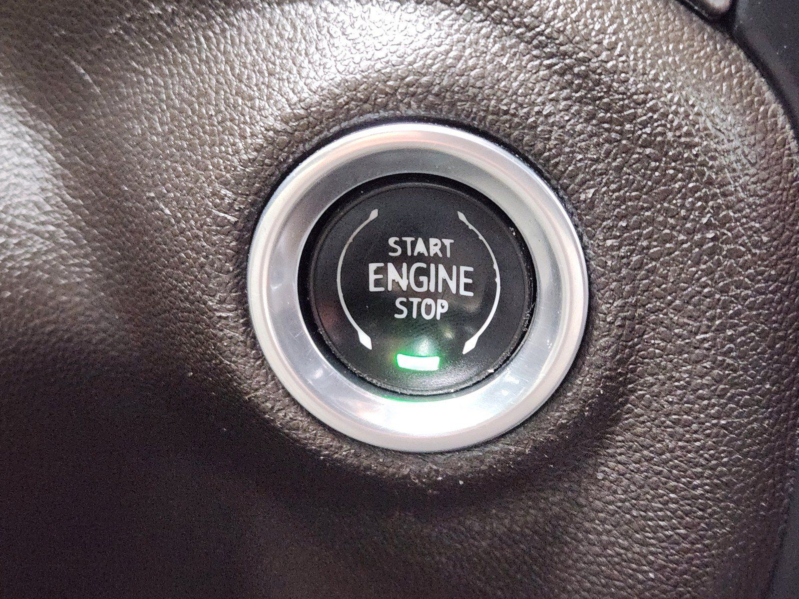 Used 2020 GMC Sierra 1500 Denali w/ Technology Package AWD/4WD image 17