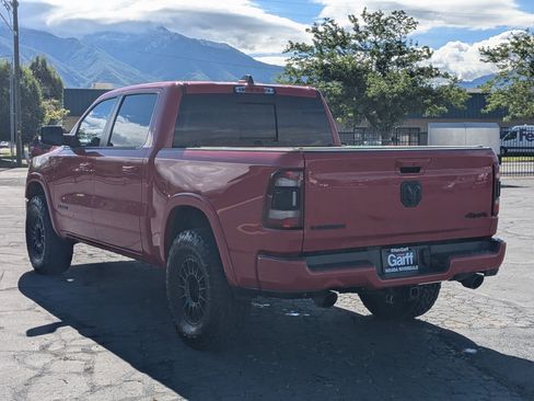 Used 2022 RAM 1500 Laramie AWD/4WD image 8