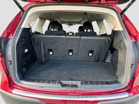 Certified 2023 Subaru Ascent Limited w/ Technology Package image 36