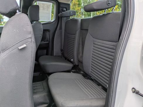 Used 2019 Ford Ranger XL w/ Equipment Group 101A Mid RWD image 14