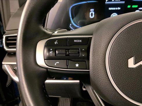 Certified 2025 Kia Sportage EX w/ EX Premium Package image 18