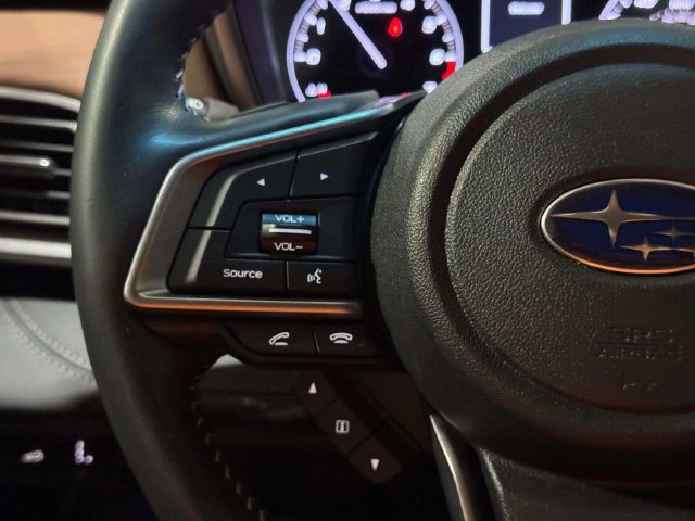 Used 2020 Subaru Outback Touring AWD/4WD image 16