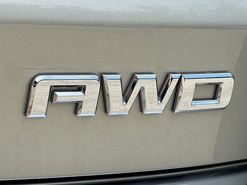 Used 2017 GMC Acadia Limited SLT AWD/4WD image 12