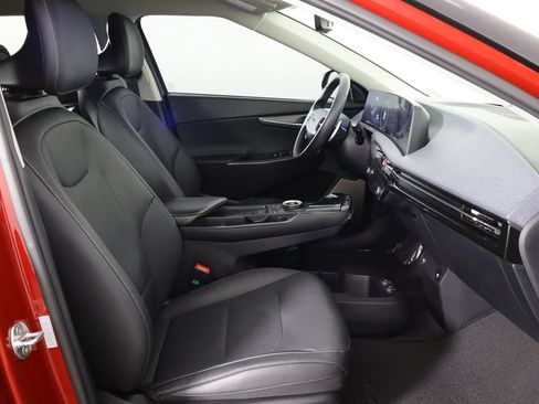 Used 2024 Kia EV6 Wind w/ Wind Technology Package RWD image 18