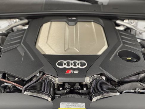 Used 2025 Audi RS 6 performance AWD/4WD image 37
