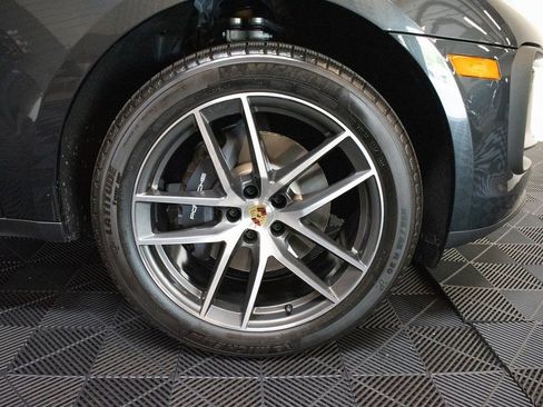 New 2025 Porsche Macan image 16