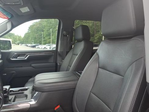 Used 2023 Chevrolet Silverado 1500 LTZ AWD/4WD image 14