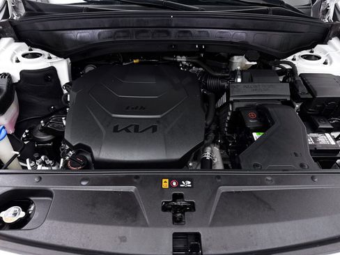 Used 2022 Kia Telluride S FWD image 12