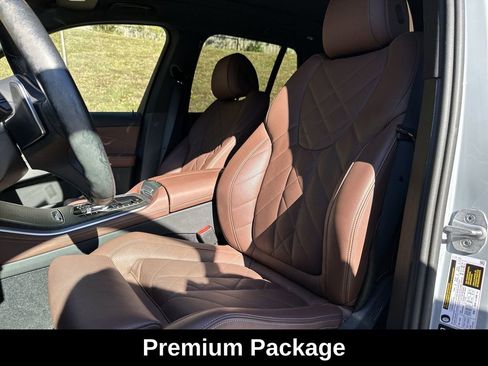 Used 2024 BMW X5 xDrive40i w/ M Sport Package image 15