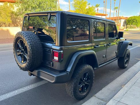Used 2022 Jeep Wrangler Unlimited Sport AWD/4WD image 5