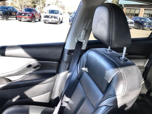 Used 2024 Nissan Murano SL image 24