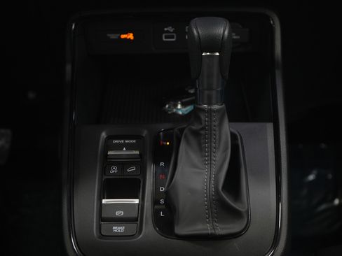 Used 2024 Honda CR-V EX image 19