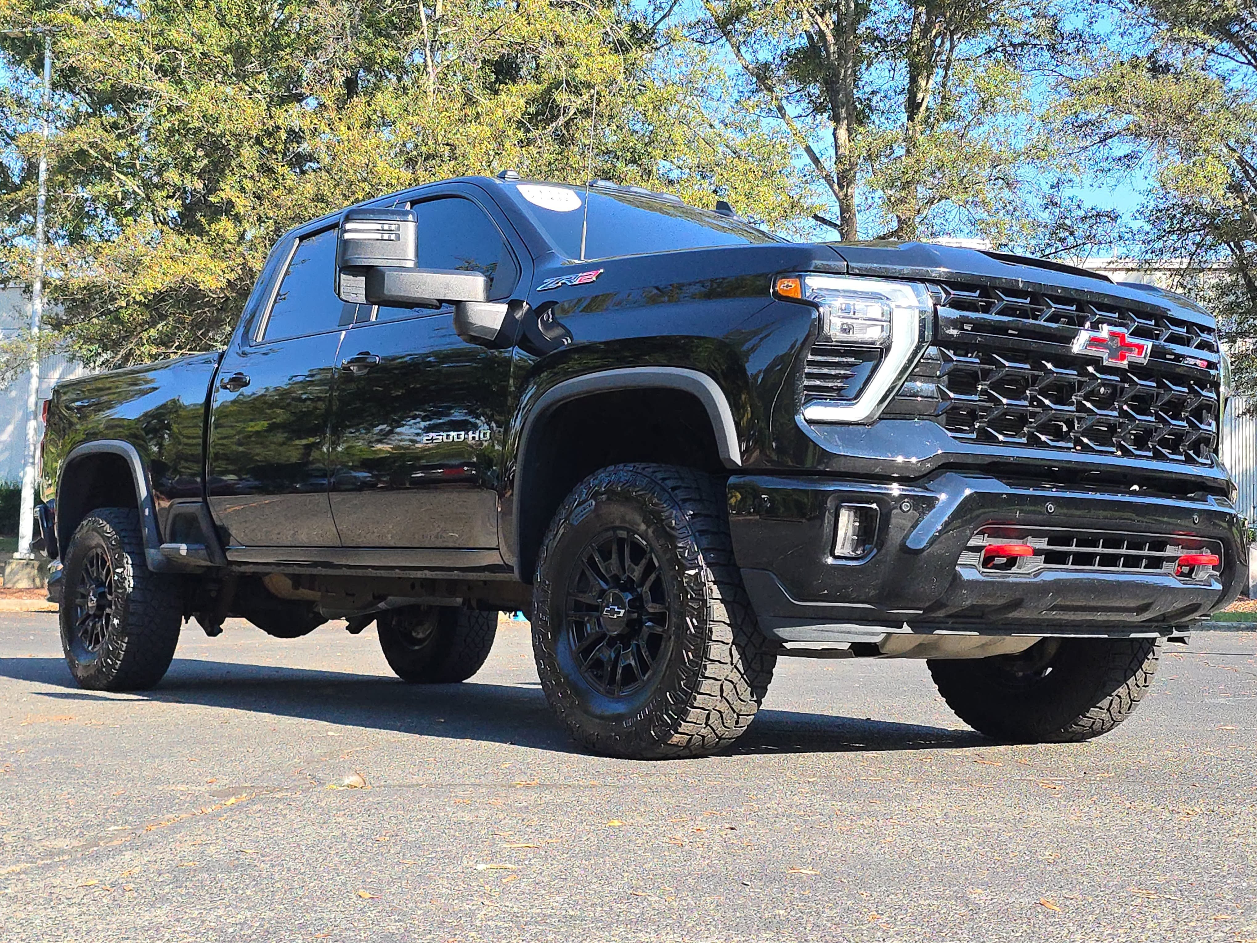 Used 2026 Chevrolet Silverado 2500 ZR2 AWD/4WD image 9