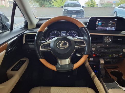 Used 2022 Lexus RX 350 FWD w/ Premium Package image 14