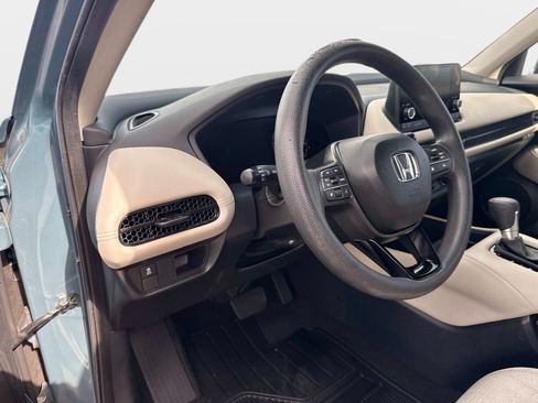 Certified 2025 Honda HR-V LX image 18
