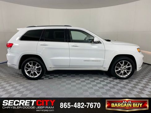 Used 2015 Jeep Grand Cherokee Summit w/ Platinum Series Group AWD/4WD image 8