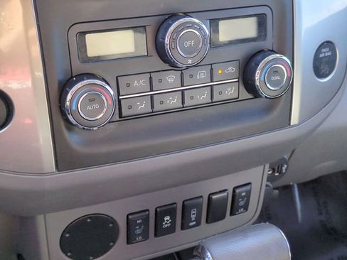 Used 2019 Nissan Frontier SL RWD image 24