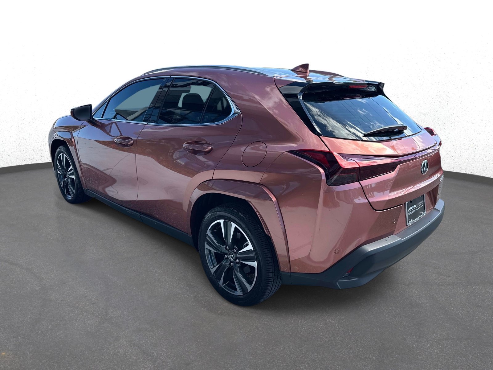 Used 2026 Lexus UX 300h FWD w/ Accessory Package (Z1) image 5