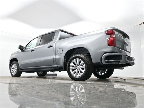 Used 2026 Chevrolet Silverado 1500 Custom image 26