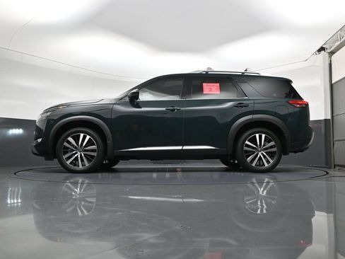 Used 2024 Nissan Pathfinder Platinum w/ Cargo Package FWD image 23