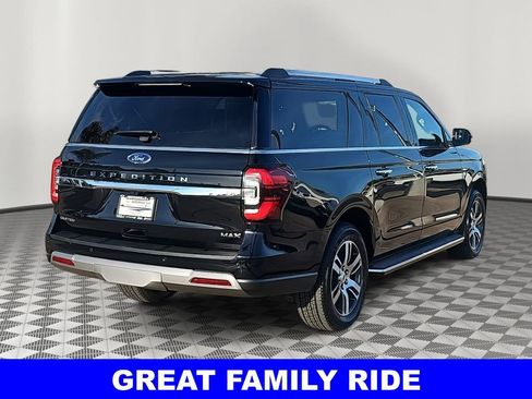 Used 2023 Ford Expedition Max Limited image 3